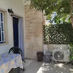 בית הארחה Elis...land...