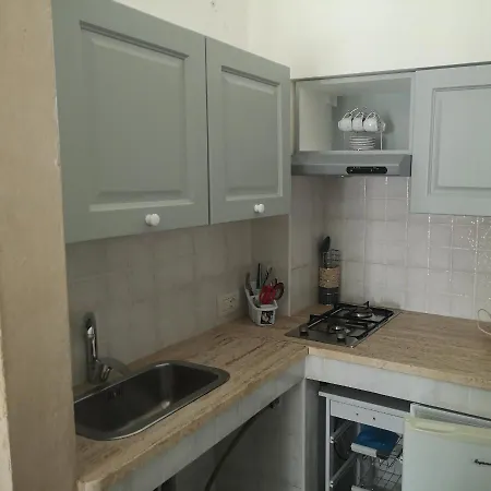 Guest house Elis...land... 3*